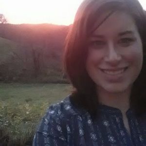 Meet your Posher, Jenalee